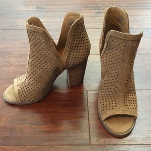 Lucky Brand - Size 5.5 peep toe booties